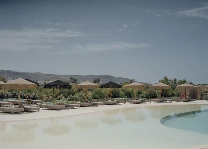 Sundunes Naxos Otel *